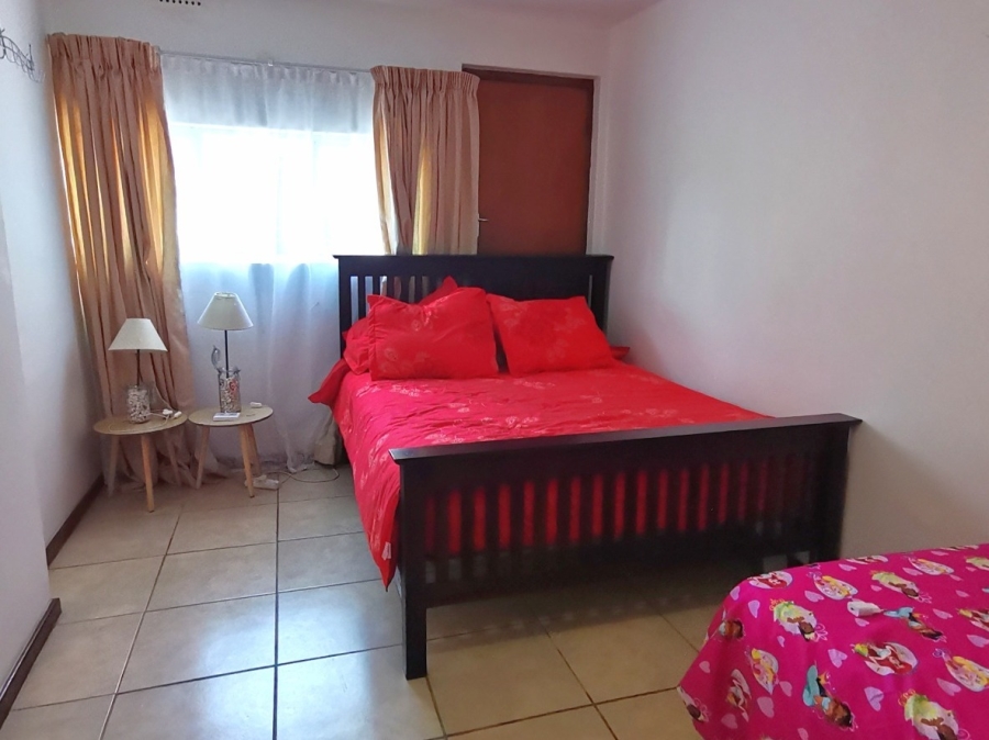 6 Bedroom Property for Sale in Onrus Western Cape